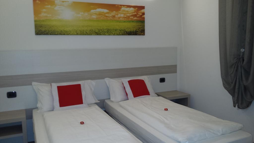 B&B Nuova Ostiglia Quinto Di Treviso Rum bild