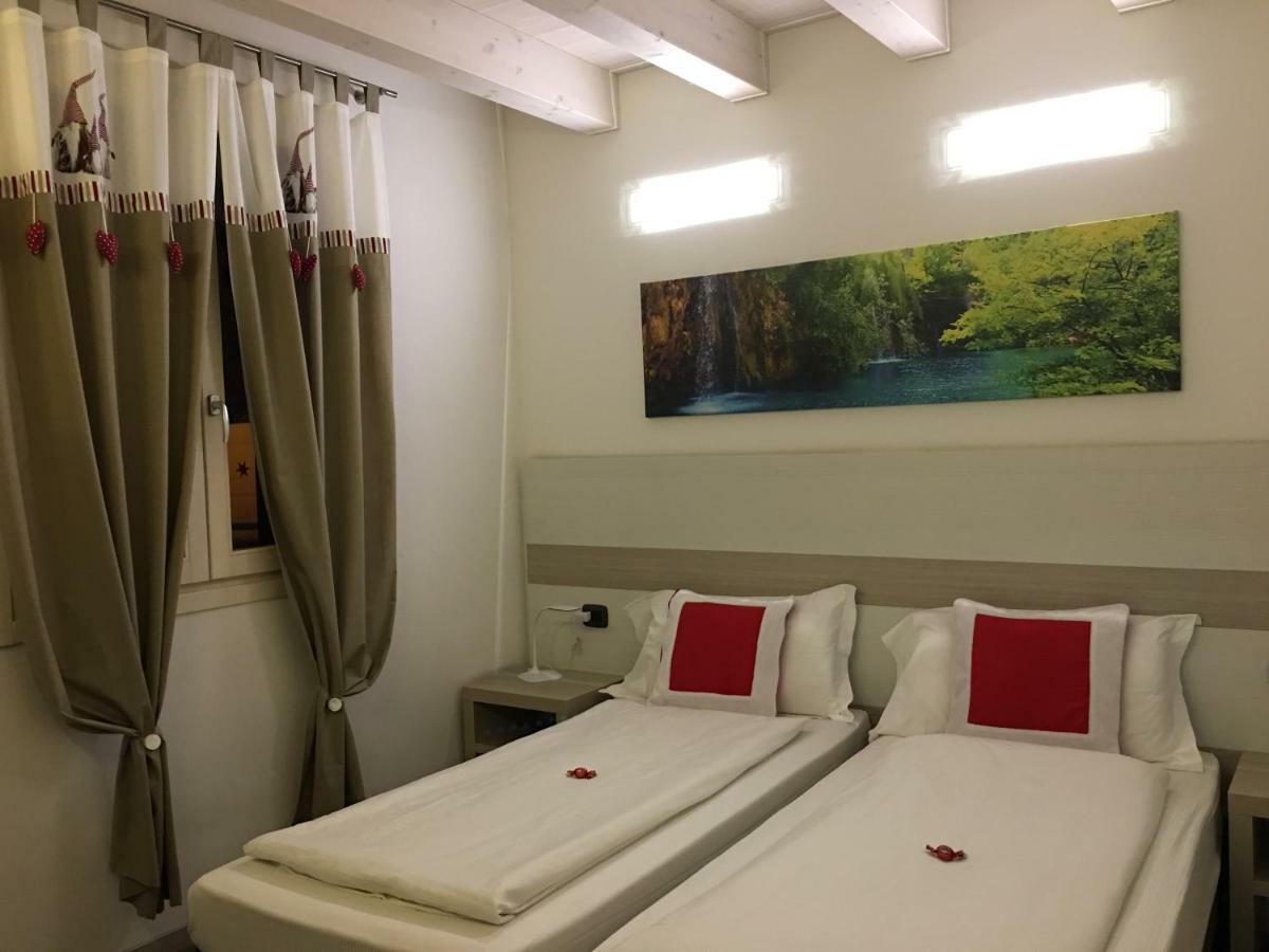 B&B Nuova Ostiglia Quinto Di Treviso Exteriör bild